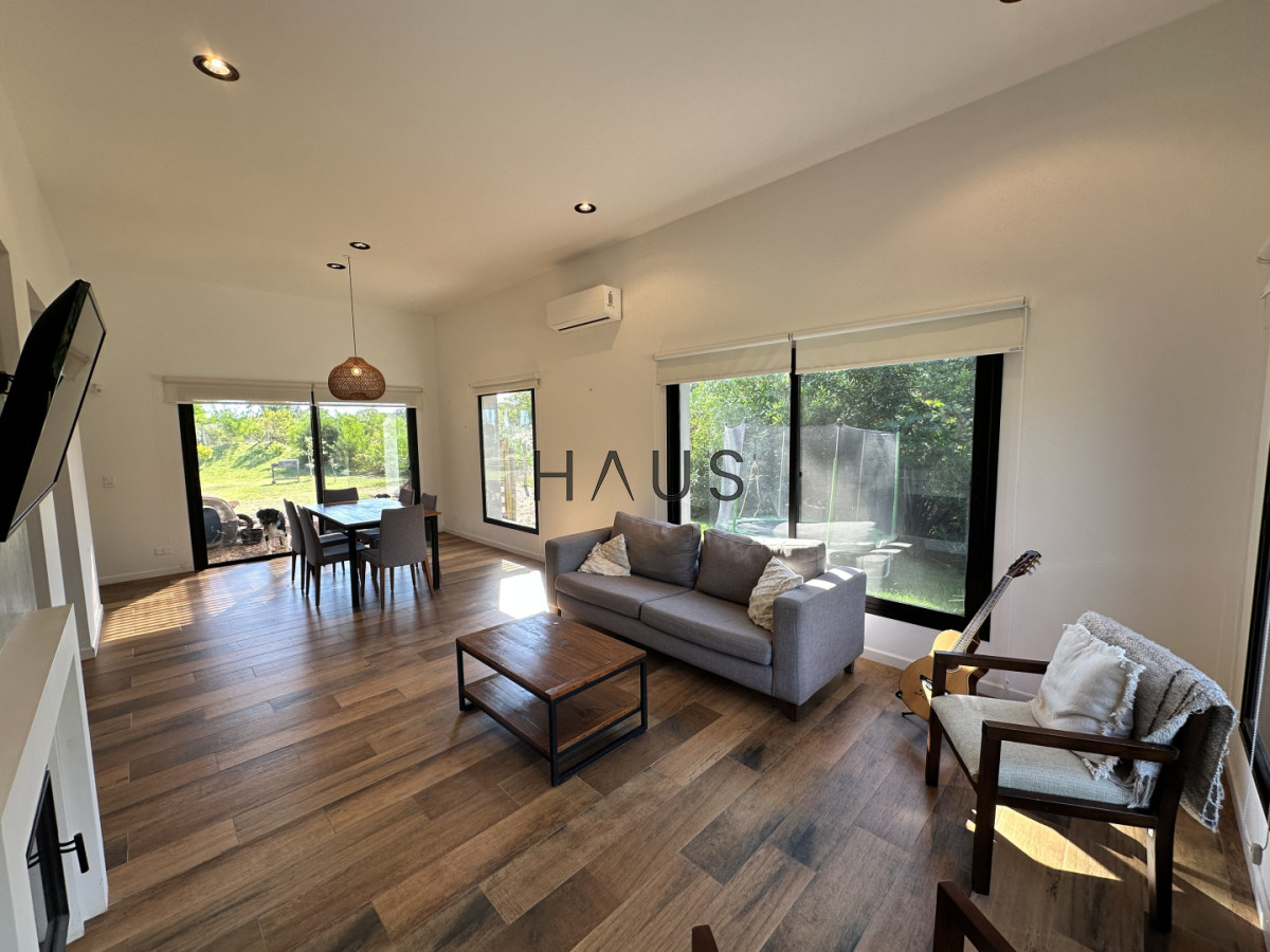 Casa ID.597 - Hermosa casa ideal para vivir todo el año en Club del Lago - Tío Tom