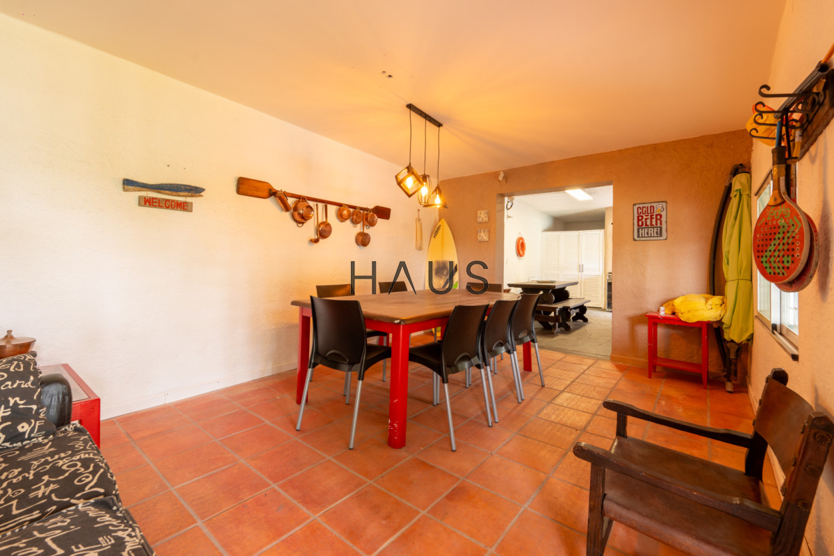 Casa ID.593 - Amplia casa en alquiler en zona Cantegril