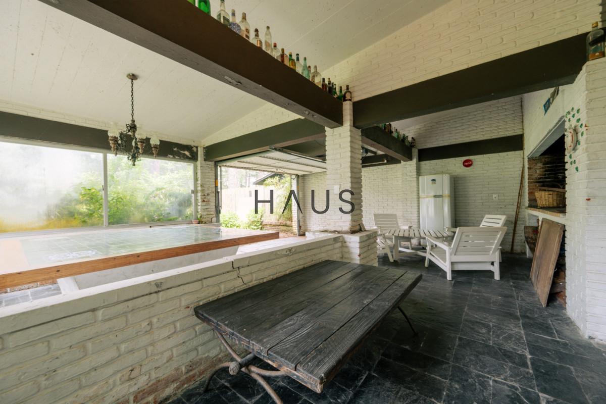 Casa ID.595 - Chalet tradicional en excelente ubicación, ideal para vivir todo el año