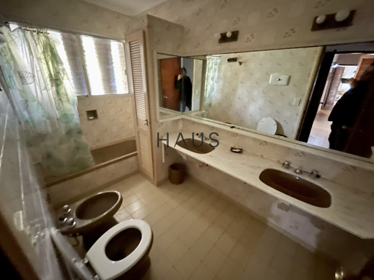 Casa ID.742 - Oportunidad en San Rafael, chalet tradicional con 1566 m2 de terreno
