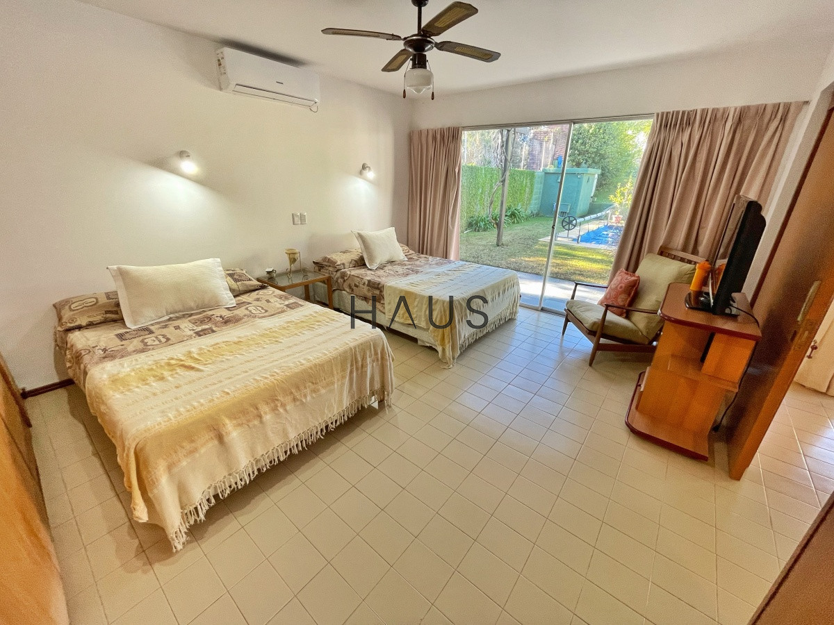 Casa ID.743 - Casa 3 dormitorios con piscina en Rincon del Indio, Punta del Este.