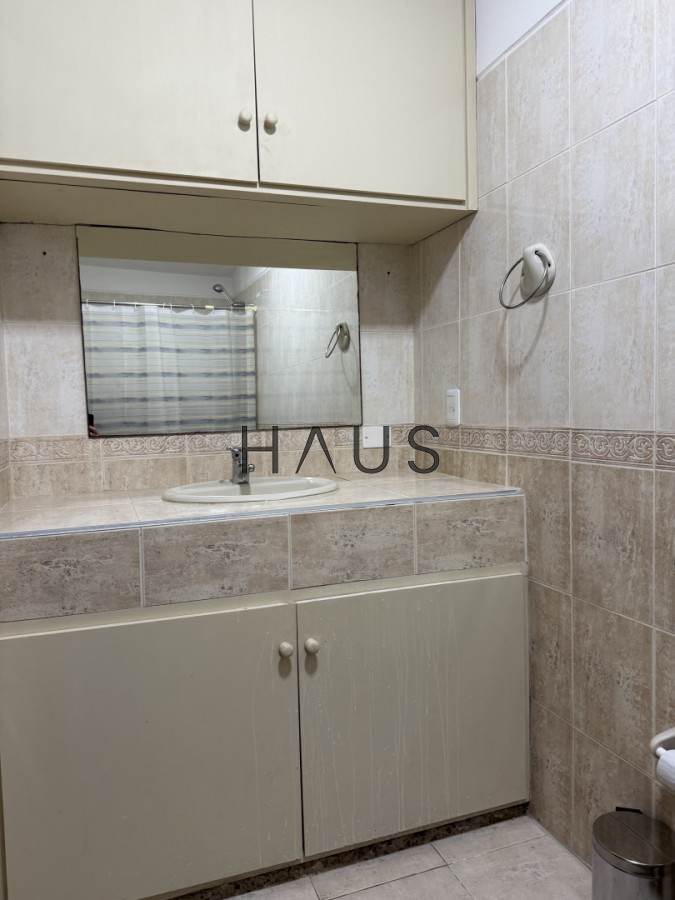 Casa ID.916 - Hermosa casa en alquiler con piscina, Pinares
