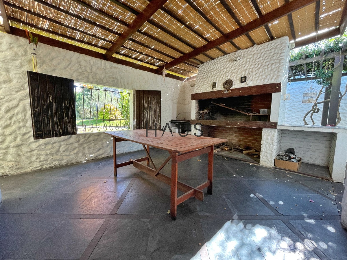 Casa ID.743 - Casa 3 dormitorios con piscina en Rincon del Indio, Punta del Este.