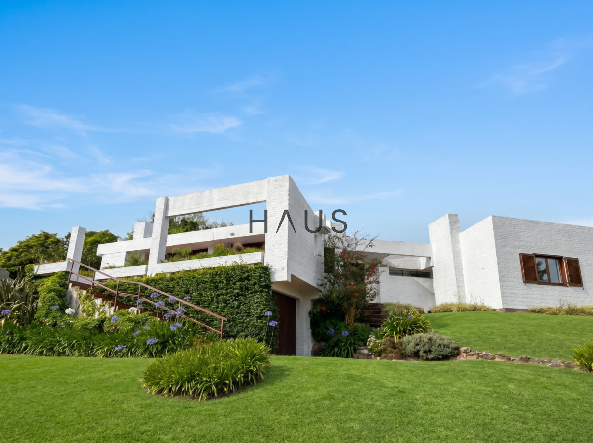 Casa ID.963 - Gran casa a 2 cuadras del mar 