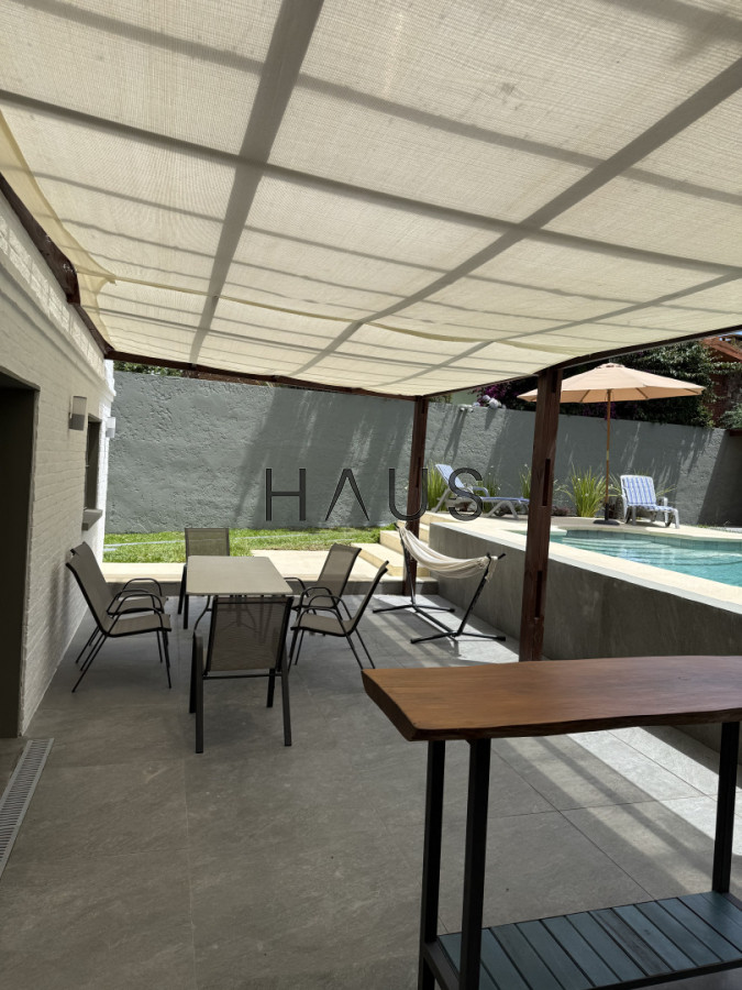 Casa ID.916 - Hermosa casa en alquiler con piscina, Pinares