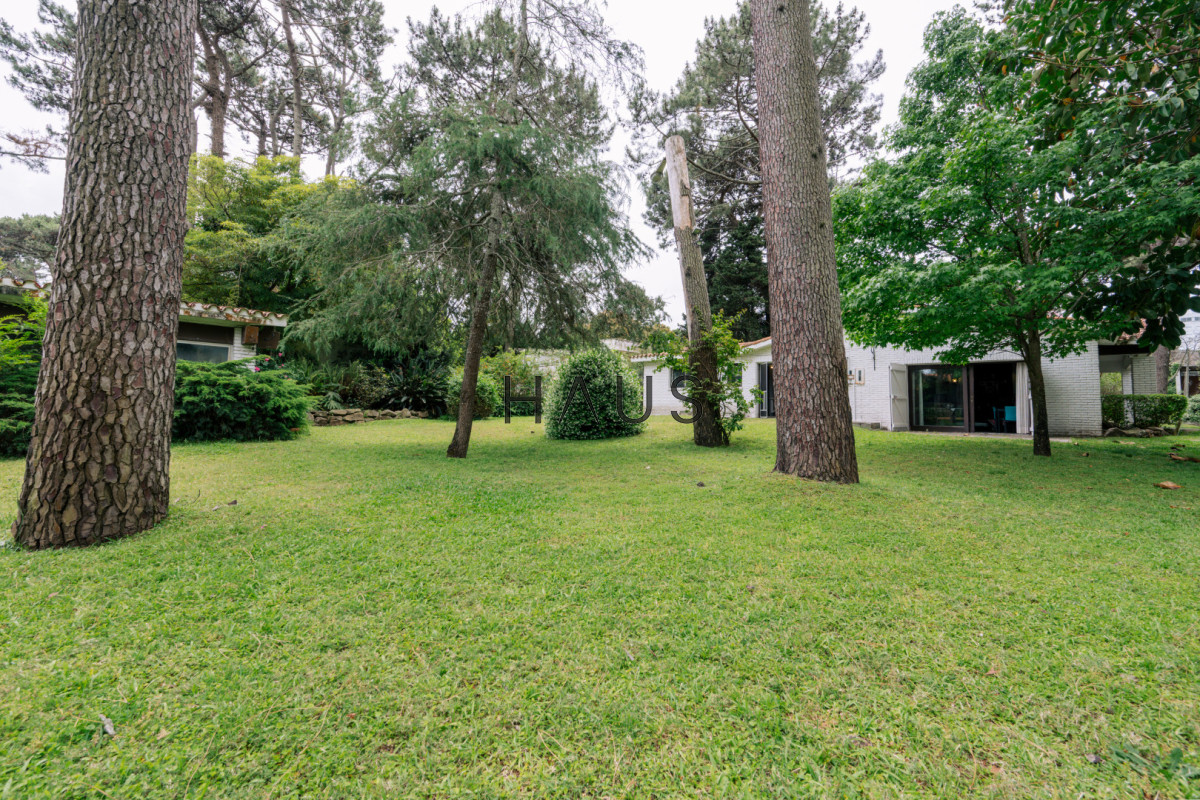 Casa ID.595 - Chalet tradicional en excelente ubicación, ideal para vivir todo el año