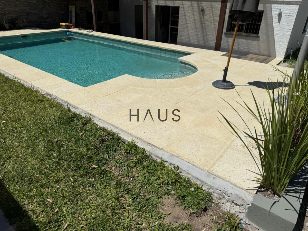 Casa ID.916 - Hermosa casa en alquiler con piscina, Pinares