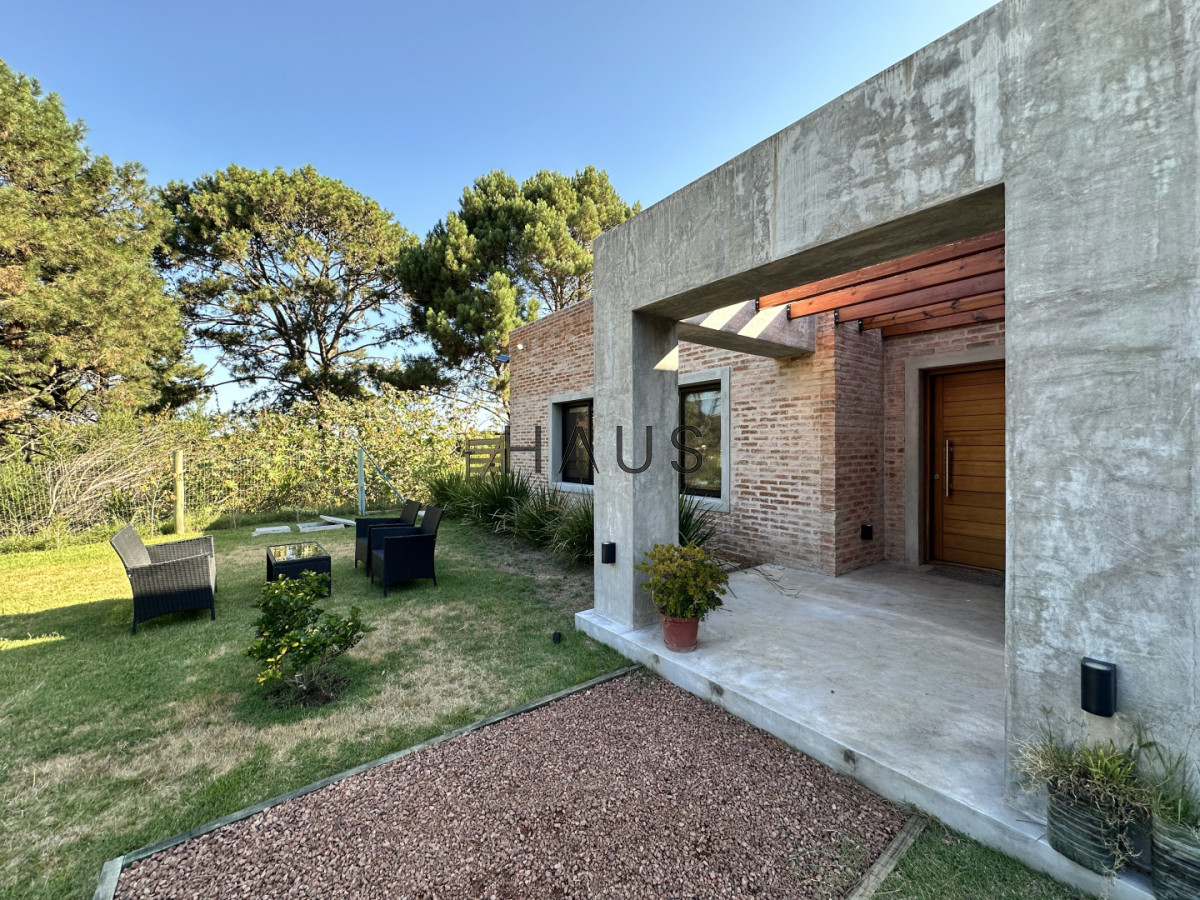 Casa ID.597 - Hermosa casa ideal para vivir todo el año en Club del Lago - Tío Tom