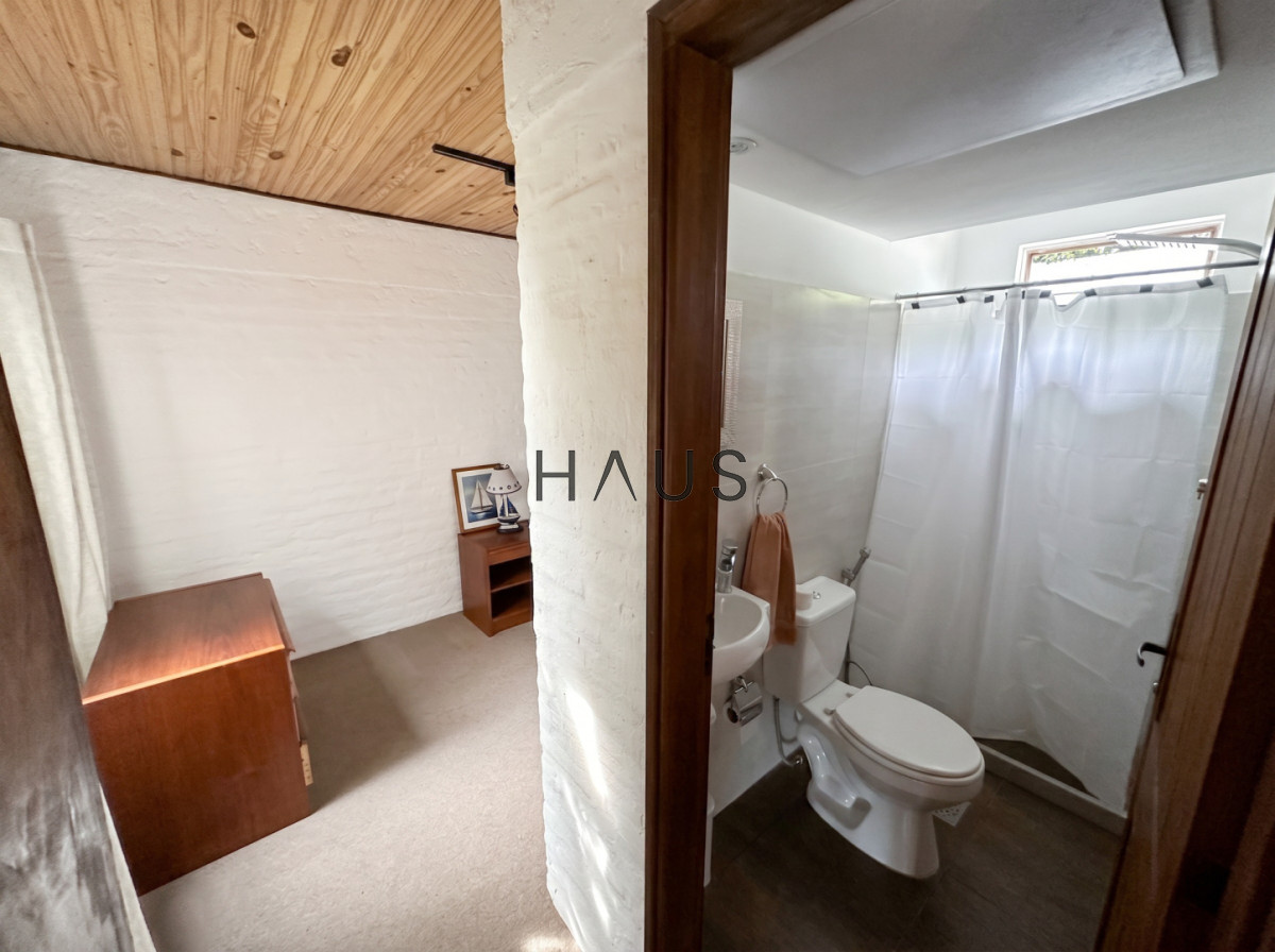 Casa ID.963 - Gran casa a 2 cuadras del mar 