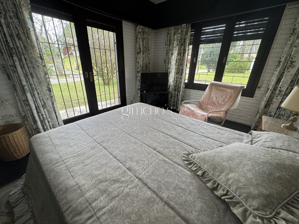 Casa ID.325 - Chalet tradicional en excelente ubicación, ideal para vivir todo el año