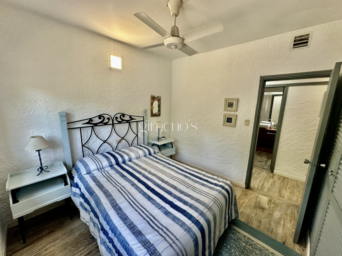 Casa ID.354 - Alquiler de Casa 4 Dormitorios en zona Cantegril - Punta del Este 