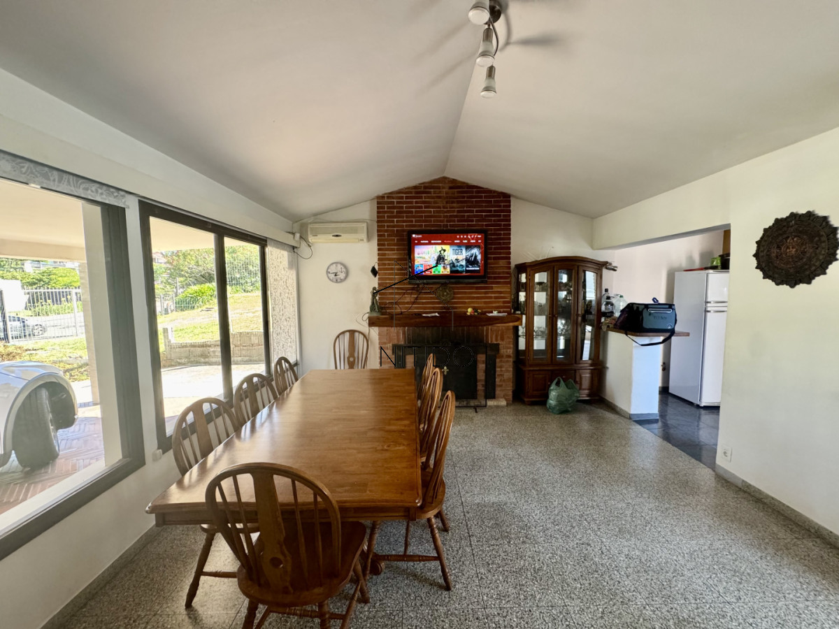 Casa ID.595 - Casa en venta playa mansa Punta del Este