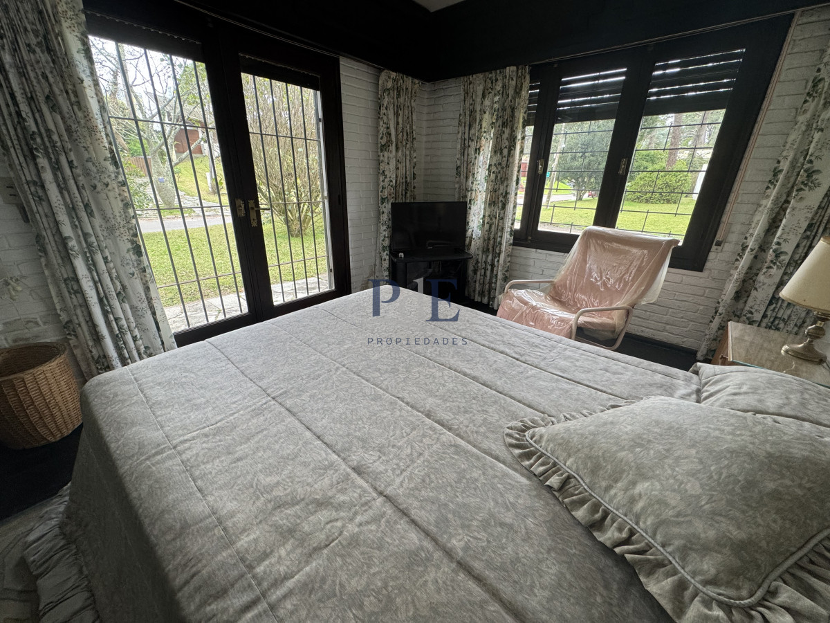 Chalet tradicional de 3 dorm en excelente ubicación, ideal para vivir todo el año. - Imagen 21