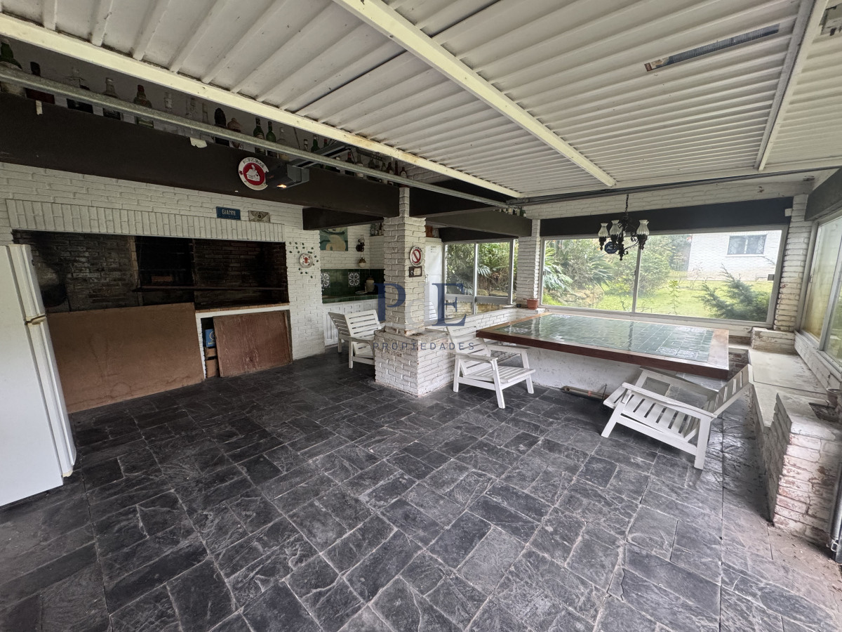 Chalet tradicional de 3 dorm en excelente ubicación, ideal para vivir todo el año. - Imagen 25