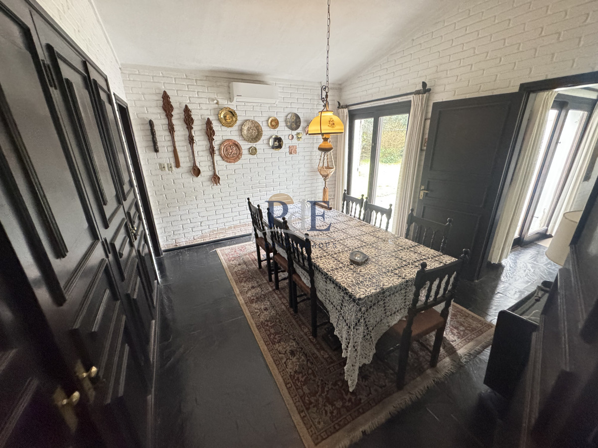 Chalet tradicional de 3 dorm en excelente ubicación, ideal para vivir todo el año. - Imagen 6