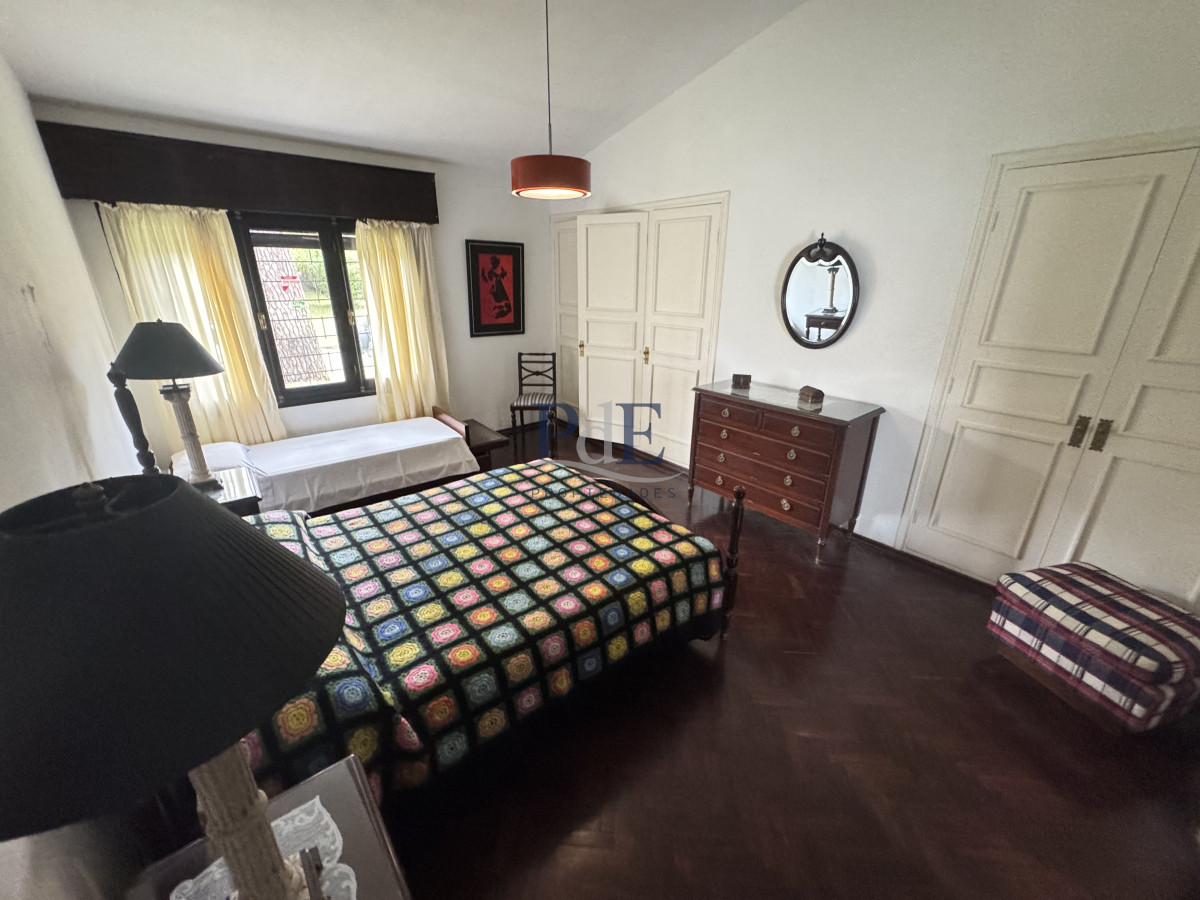 Chalet tradicional de 3 dorm en excelente ubicación, ideal para vivir todo el año. - Imagen 14