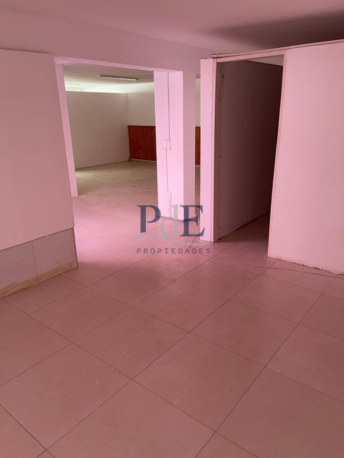 Local Comercial en Alquiler | Excelente ubicación en Av. Roosevelt. - Imagen 8