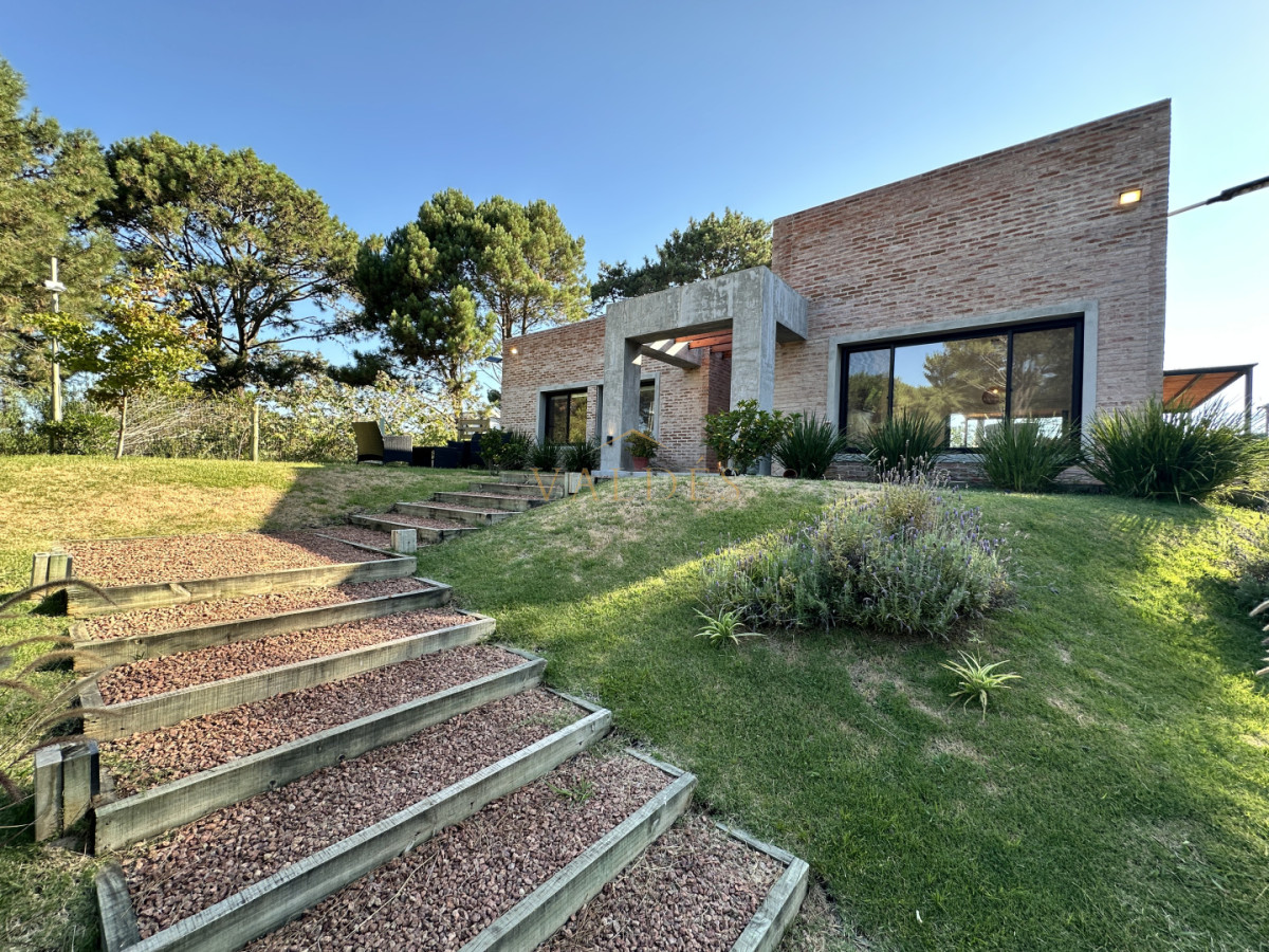 Casa ID.5091 - Hermosa casa ideal para vivir todo el año 