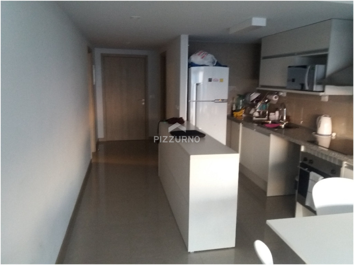 Apartamento Ref.676 - Muy lindo apto en edificio nuevo con pileta en piso 16