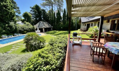 VENTA DE CASA DE 5 DORMITORIOS EN MANSA PUNTA DEL ESTE