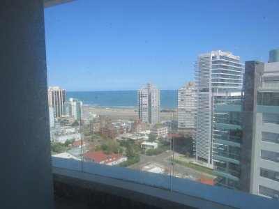 Apartamento en venta  - ZEN5761A