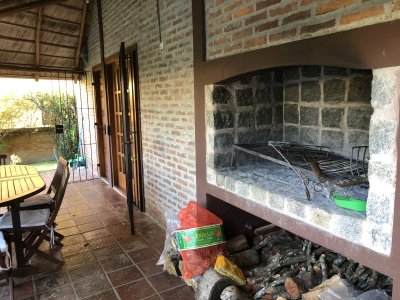 chalet a 100 metros del mar en alquiler - agp6284c