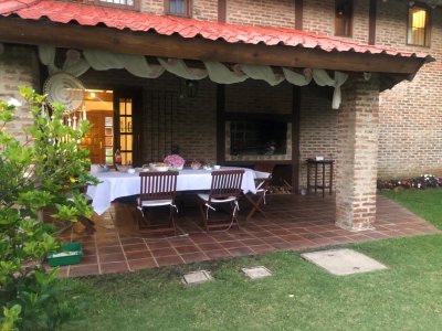 chalet a 100 metros del mar en alquiler - agp6284c