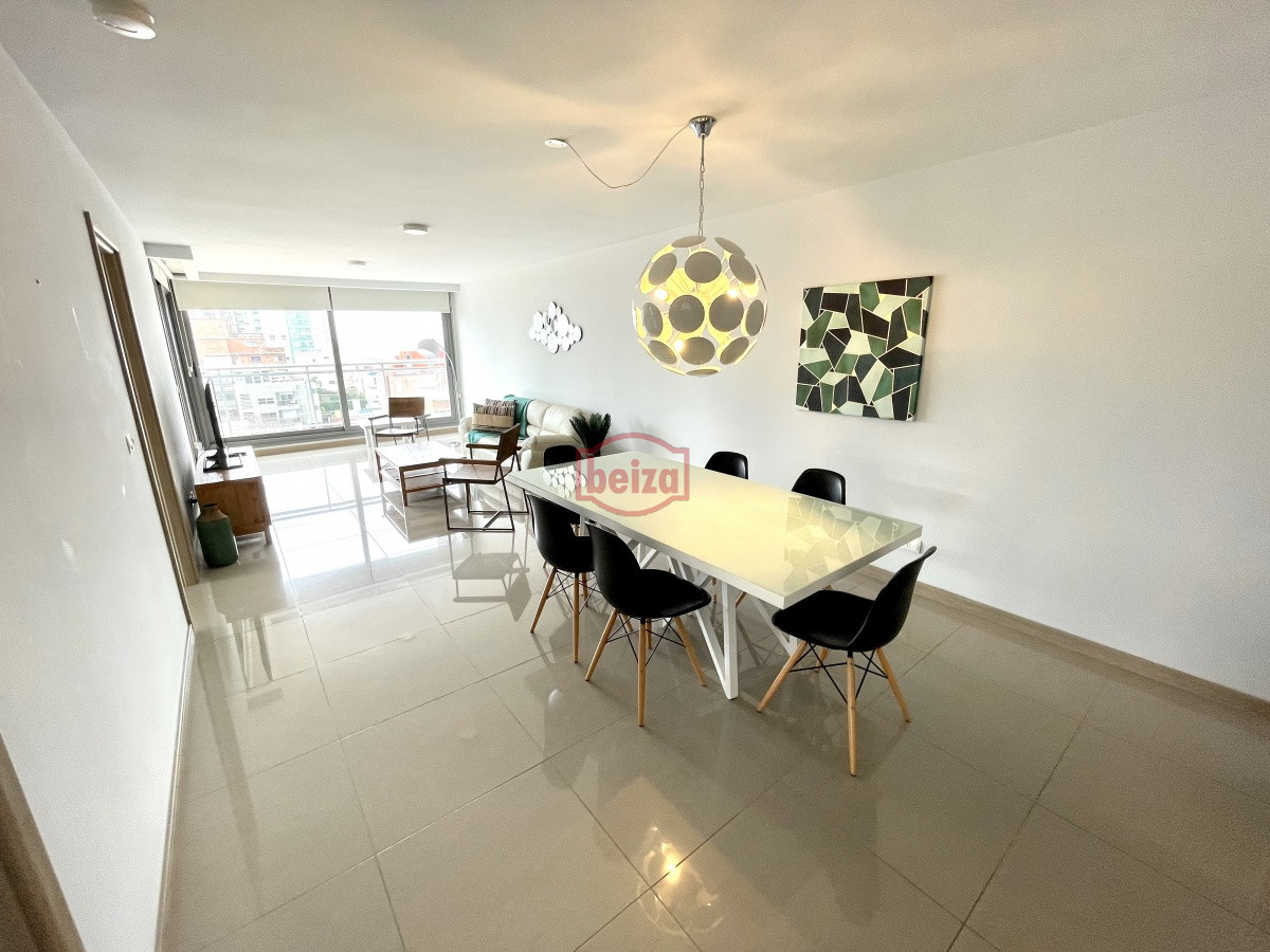 Apartamento ID.164376/Apartamento-en-Peninsula,-2-dormitorios-* - Excelente propiedad muy bien ubicada,amplias comodidades,pileta climatizada.-