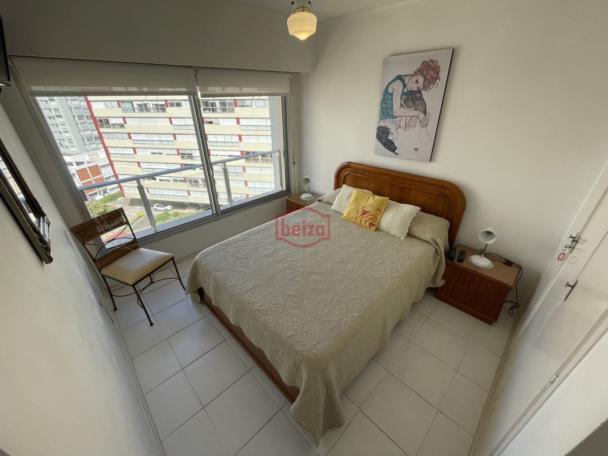 Apartamento ID.165110/Venta-dos-dormitorios-en-Peninsula*- - Apartamento en venta en torre con servicios