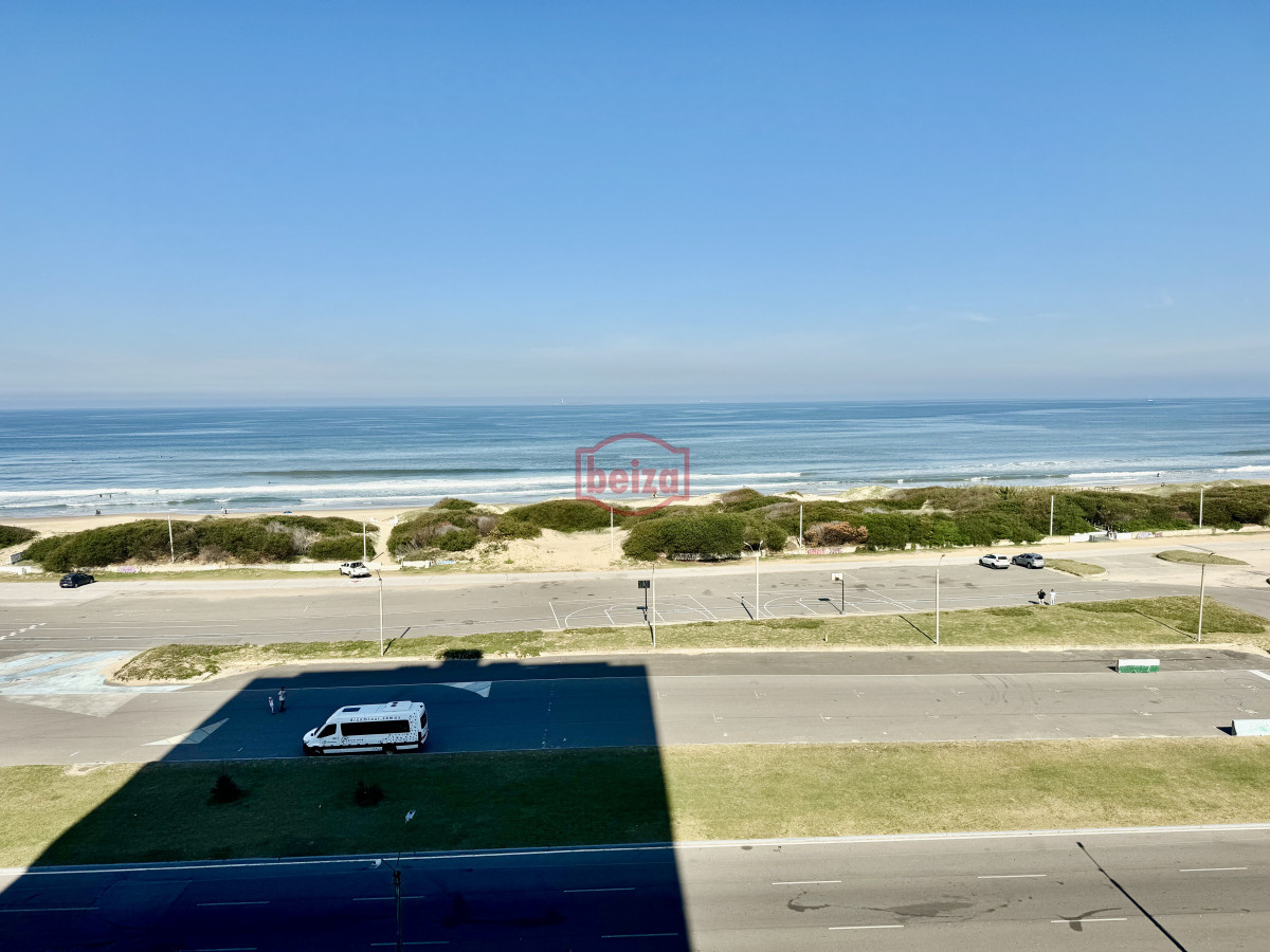 Apartamento ID.165200/Hermoso-apartamento - Primera linea al mar