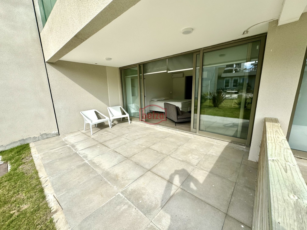 Apartamento ID.166384/Atlantico-Punta-Del-Este - Monoambiente Premium en complejo a pasas de la playa