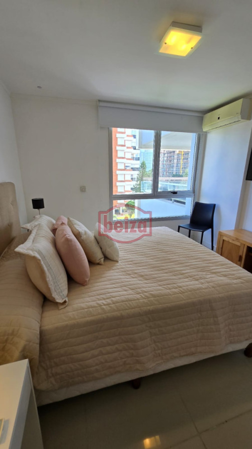 Apartamento ID.164741/Excelente-apartamento-en-torre-de-primera-categoría - A metros de la Brava