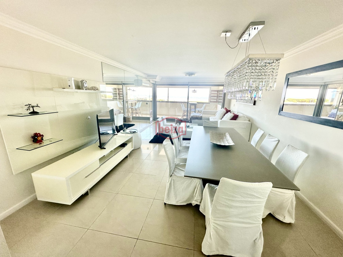 Apartamento ID.164740/brava-parada-31 - Excelente apartamento en torre de primera categoría