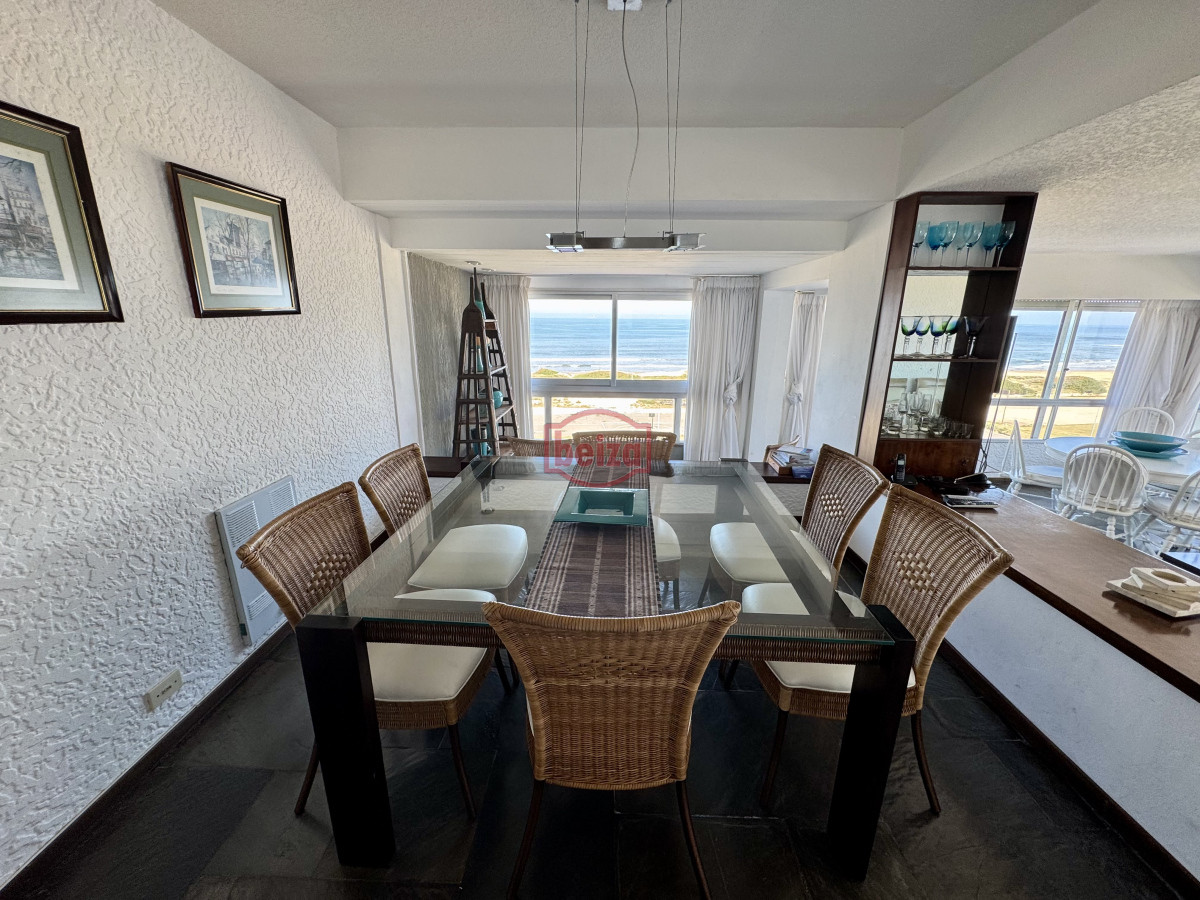 Apartamento ID.165200/Hermoso-apartamento - Primera linea al mar