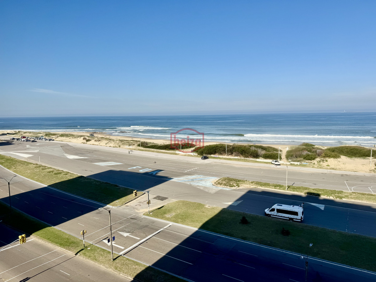 Apartamento ID.165200/Hermoso-apartamento - Primera linea al mar