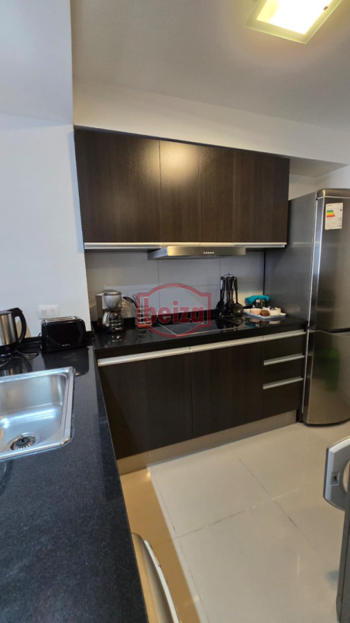 Apartamento ID.164741/Excelente-apartamento-en-torre-de-primera-categoría - A metros de la Brava