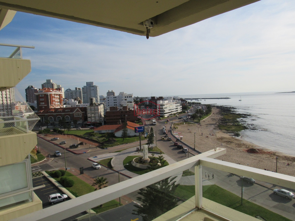 Apartamento ID.164375/ALQUILA-APARTAMENTO-2-DORMITORIOS-,-2-BAÑOS - Apartamento en Playa Mansa de Punta del Este