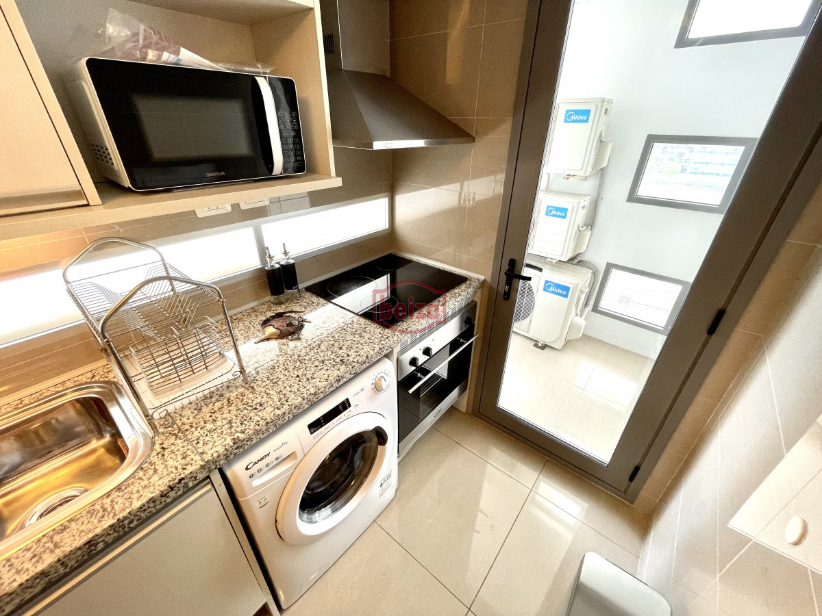 Apartamento ID.164376/Apartamento-en-Peninsula,-2-dormitorios-* - Excelente propiedad muy bien ubicada,amplias comodidades,pileta climatizada.-