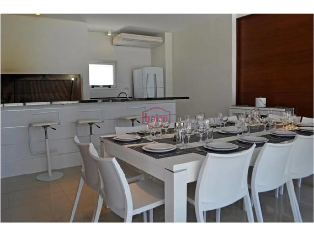 Apartamento ID.164741/  - A metros de la Brava