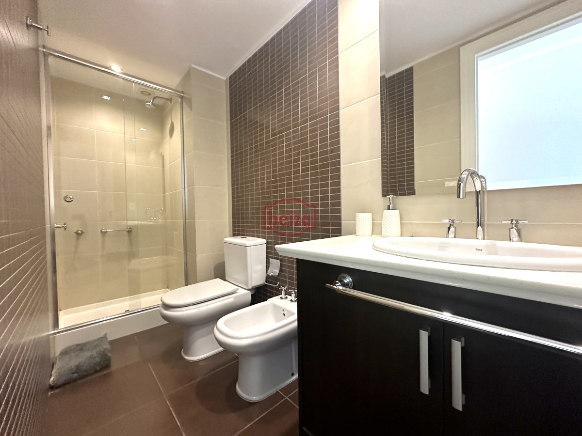 Apartamento ID.164740/brava-parada-31 - Excelente apartamento en torre de primera categoría
