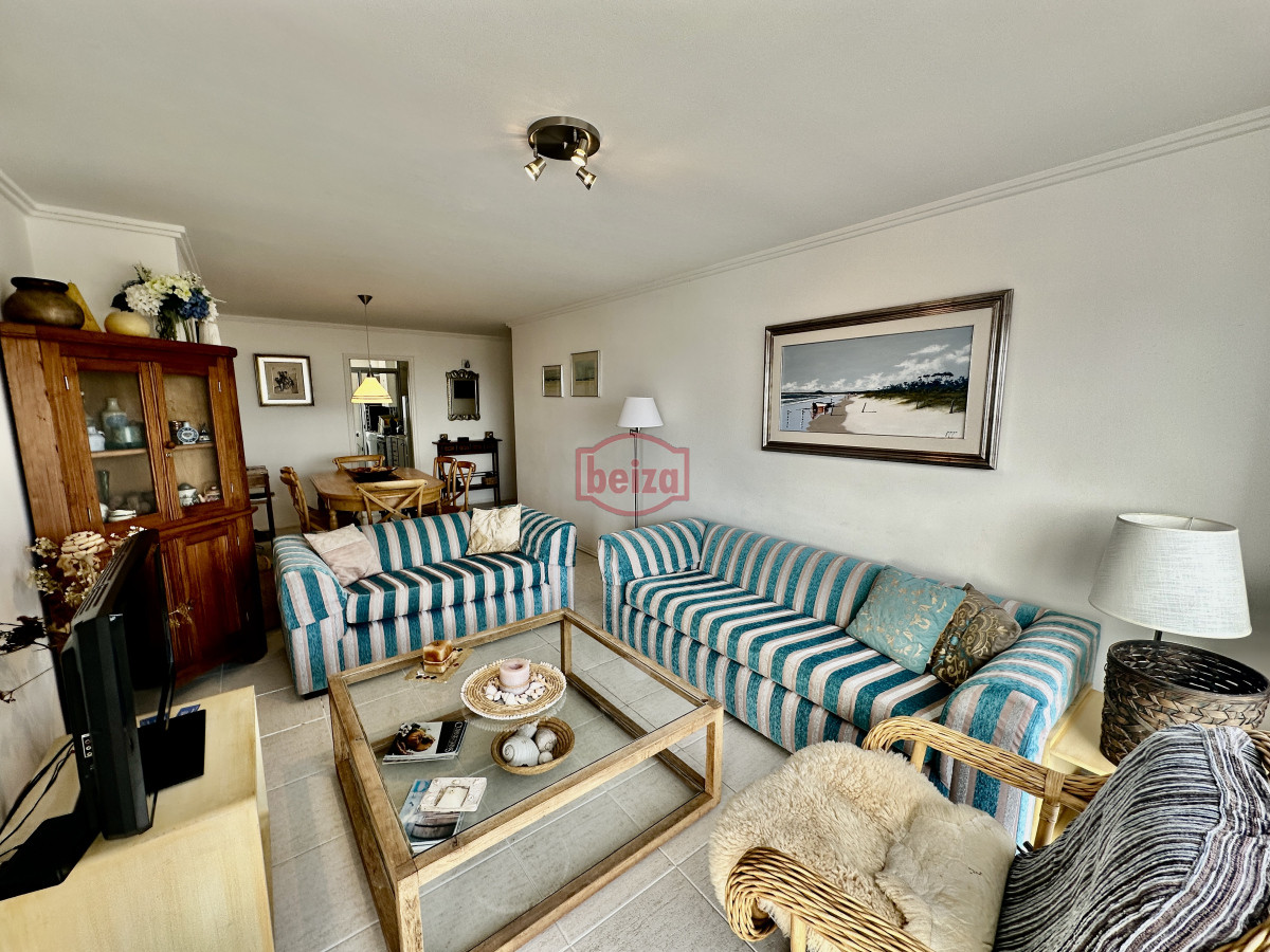 Apartamento ID.166380/Alquiler-en-BRAVA-con-hermosa-vista - brava 3 dormit