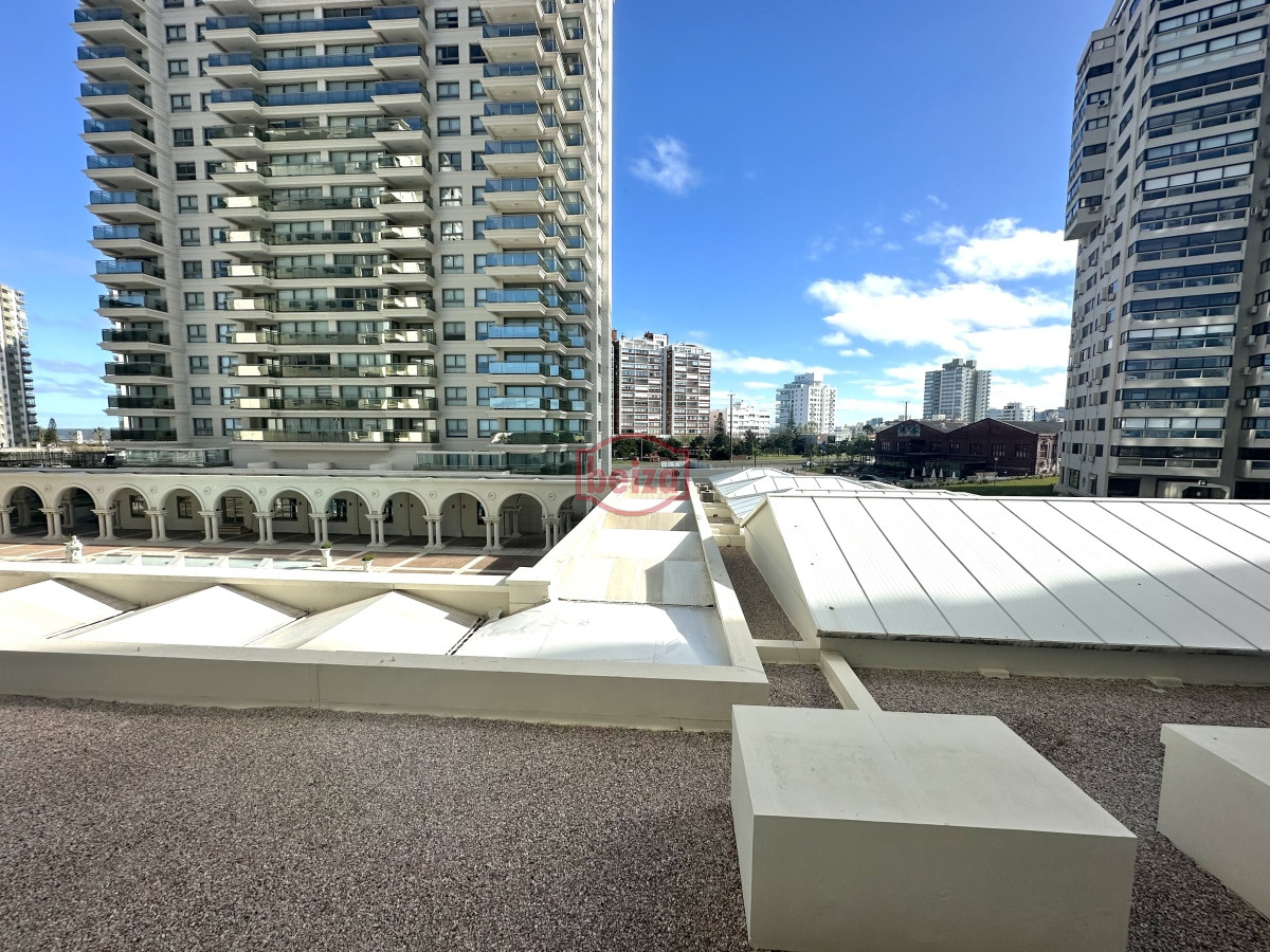 Apartamento ID.164740/brava-parada-31 - Excelente apartamento en torre de primera categoría