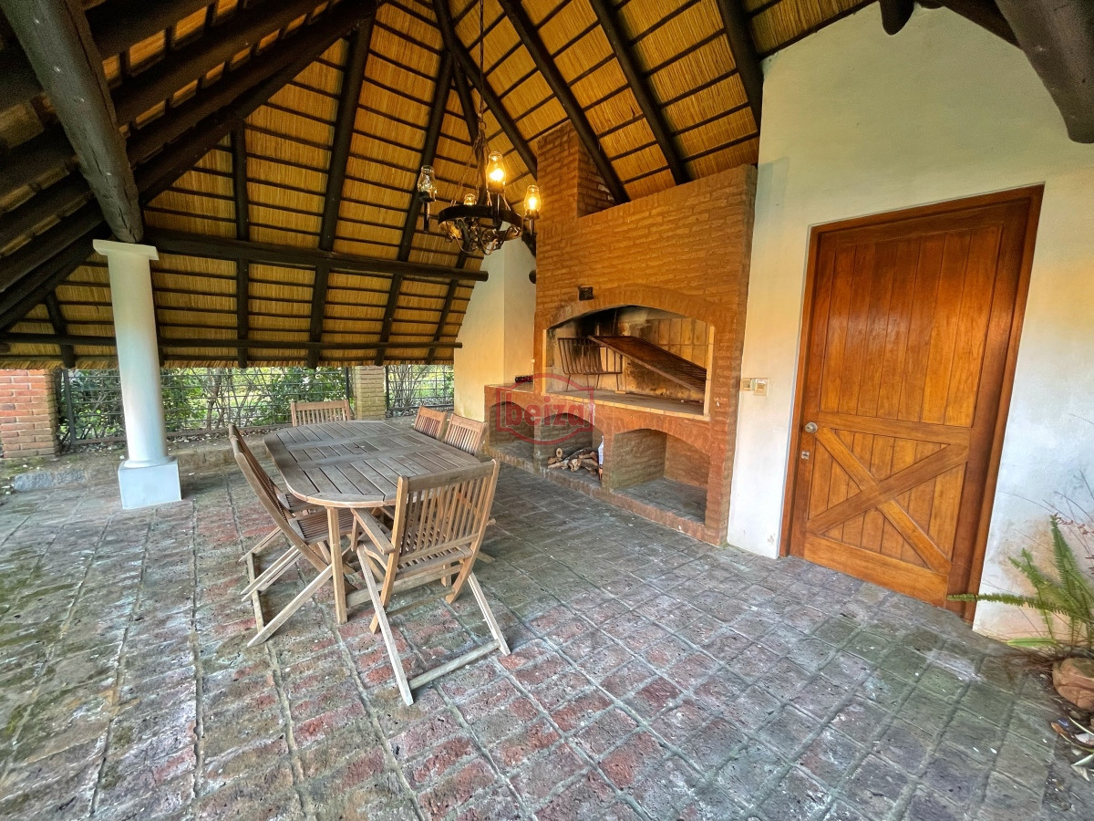 Casa ID.165418 - En venta y Alquiler.. imperdible oportunidad.. a metros del mar!!!