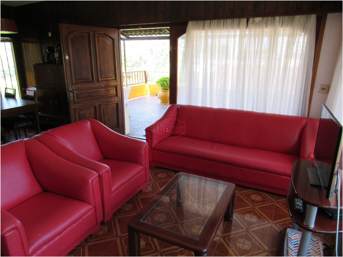 Casa ID.164359/Chalet-de-6-dormitorios-en-pda-10-de-playa-mansa - Casa en Punta del Este, Roosevelt