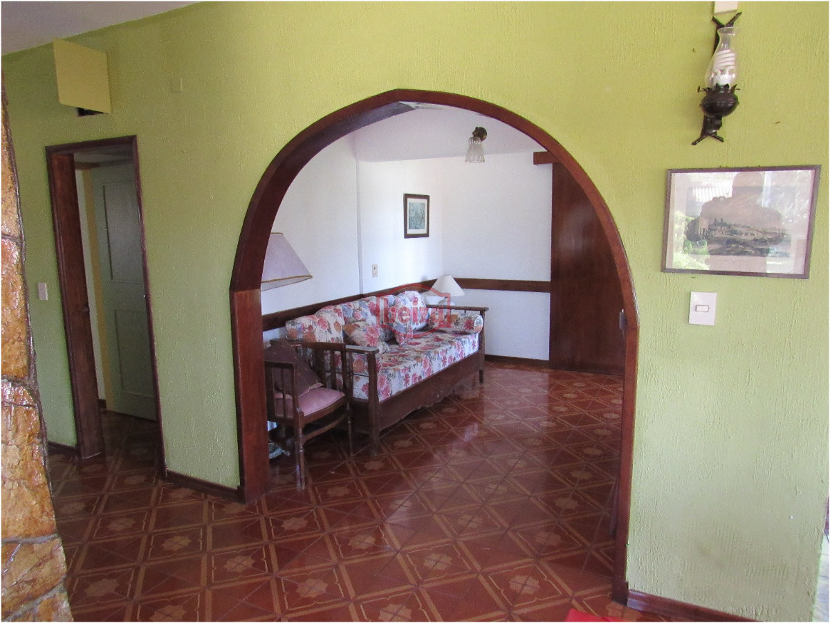 Casa ID.164359/Chalet-de-6-dormitorios-en-pda-10-de-playa-mansa - Casa en Punta del Este, Roosevelt