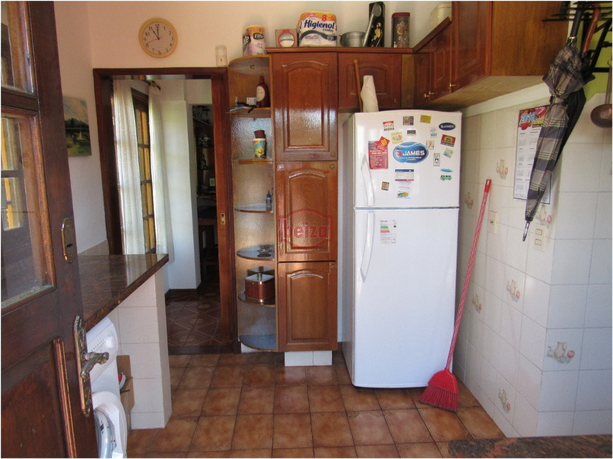 Casa ID.164359/Chalet-de-6-dormitorios-en-pda-10-de-playa-mansa - Casa en Punta del Este, Roosevelt
