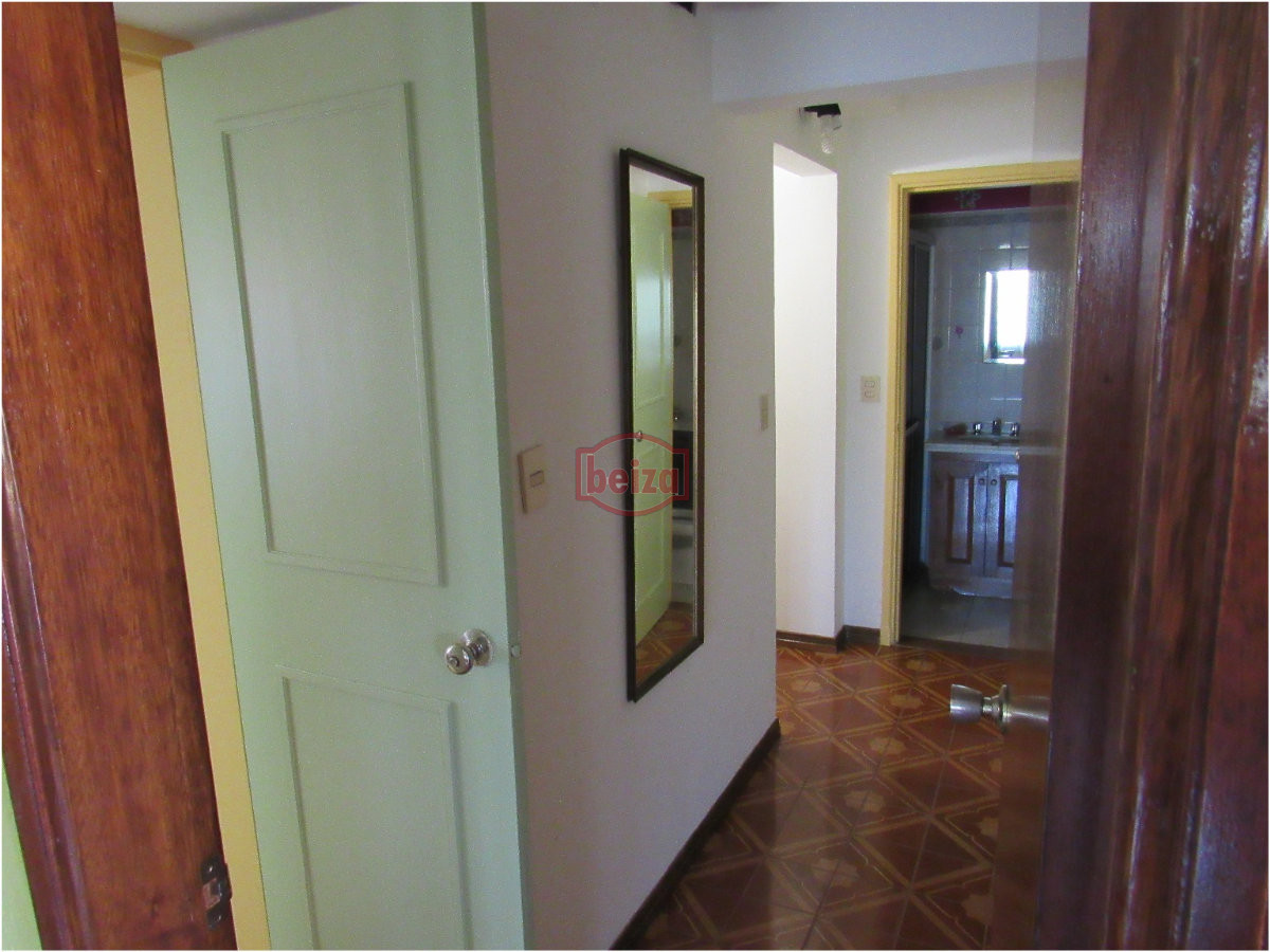 Casa ID.164359/Chalet-de-6-dormitorios-en-pda-10-de-playa-mansa - Casa en Punta del Este, Roosevelt
