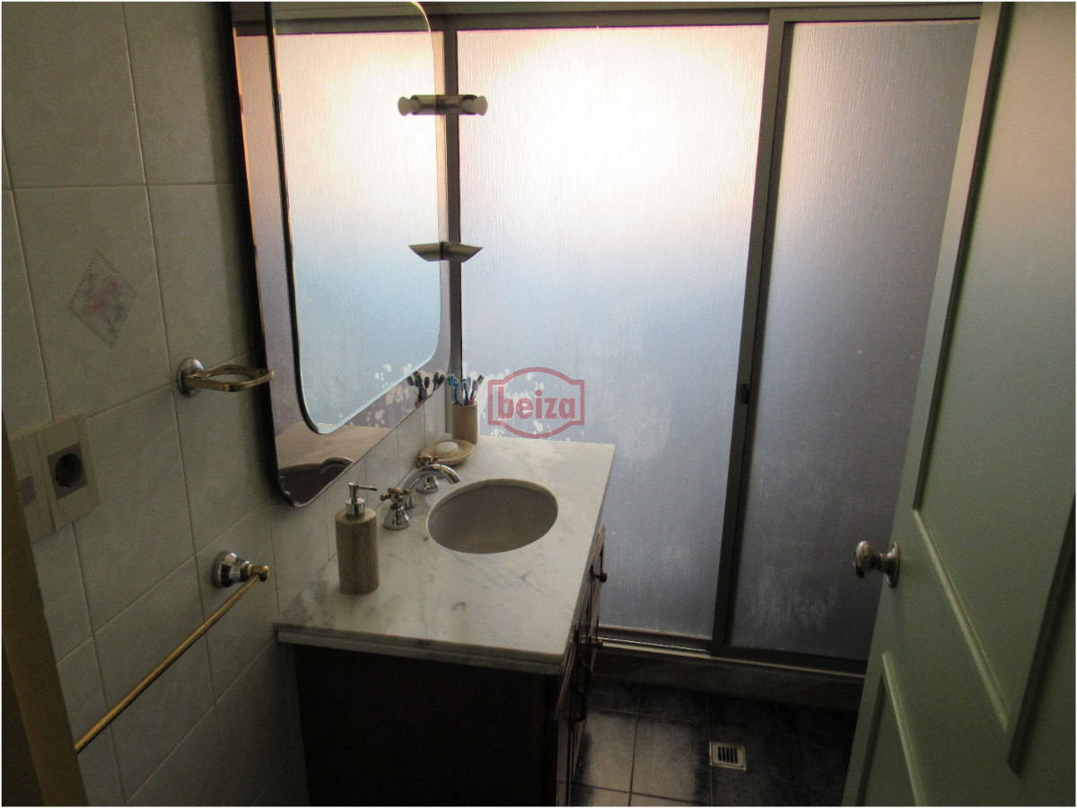 Casa ID.164359/Chalet-de-6-dormitorios-en-pda-10-de-playa-mansa - Casa en Punta del Este, Roosevelt