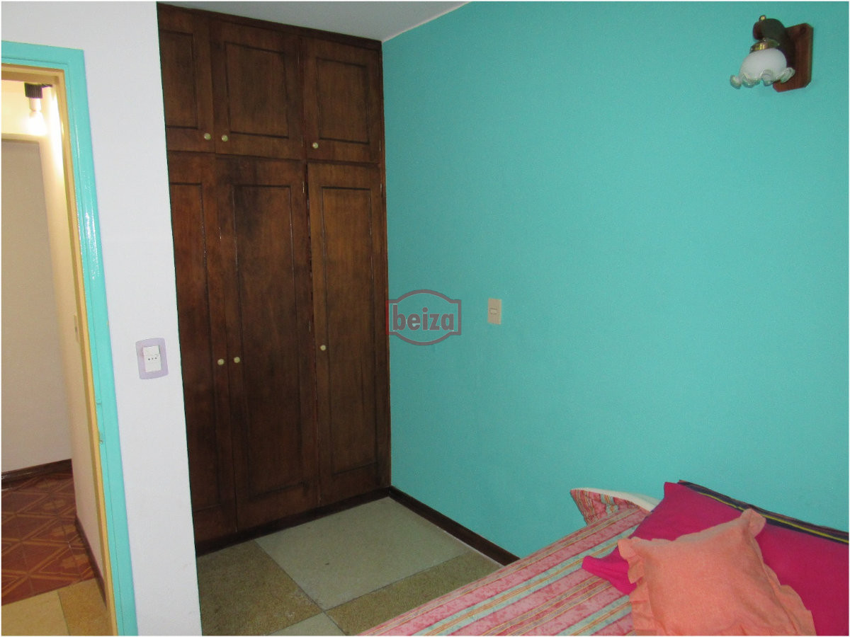Casa ID.164359/Chalet-de-6-dormitorios-en-pda-10-de-playa-mansa - Casa en Punta del Este, Roosevelt