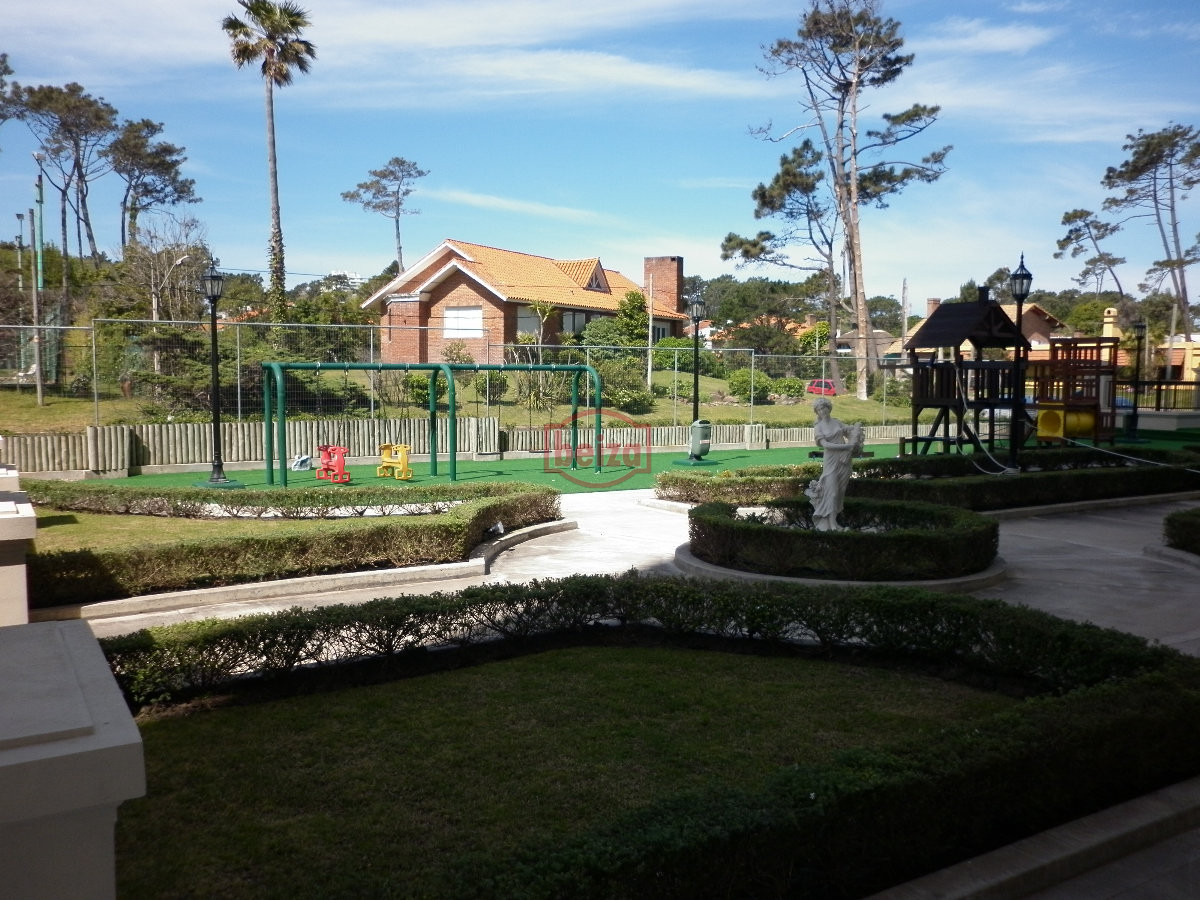 Apartamento ID.164384/Gran-oportunidad-de-departamento-en-linda-zona - Apartamento en venta 